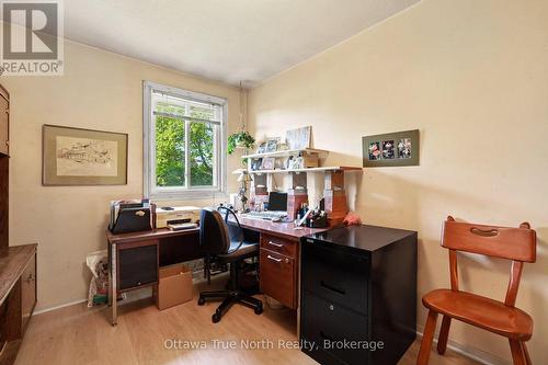 Main floor 4th bedroom/den/office - 41 Aldgate Crescent, Ottawa, ON - Indoor Photo Showing Office