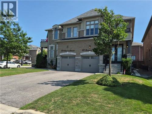 610 SWEETWATER Crescent  Newmarket, ON L3X 0H5