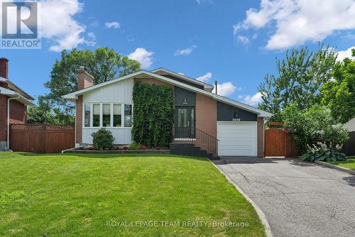 2250 Urbandale Drive, Ottawa, ON - Outdoor