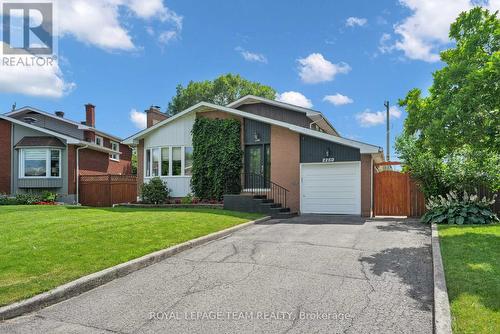 2250 Urbandale Drive, Ottawa, ON - Outdoor