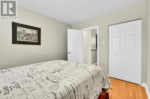 2250 Urbandale Drive, Ottawa, ON - Indoor Photo Showing Bedroom