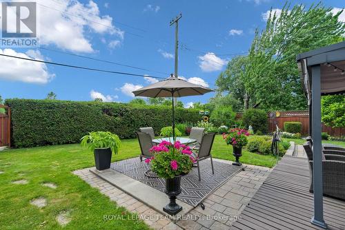 2250 Urbandale Drive, Ottawa, ON - Outdoor