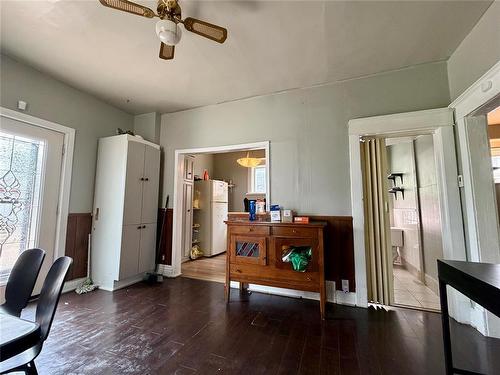 374 Des Meurons Street, Winnipeg, MB - Indoor