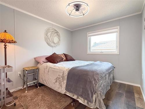 37 Eagle Way, Brandon, MB - Indoor Photo Showing Bedroom