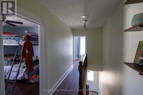 24 Perth Street, Rideau Lakes, ON - Indoor Photo Showing Other Room