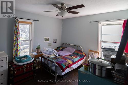 24 Perth Street, Rideau Lakes, ON - Indoor Photo Showing Bedroom