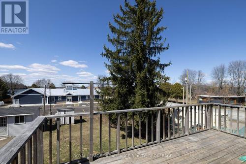 24 Perth Street, Rideau Lakes, ON - Outdoor