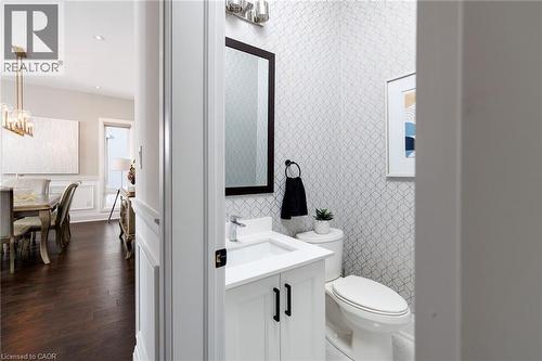 175 Burloak Drive W, Oakville, ON - Indoor Photo Showing Bathroom