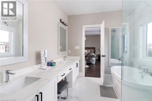 175 Burloak Drive W, Oakville, ON - Indoor Photo Showing Bathroom