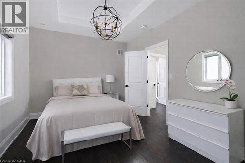 175 Burloak Drive W, Oakville, ON - Indoor Photo Showing Bedroom