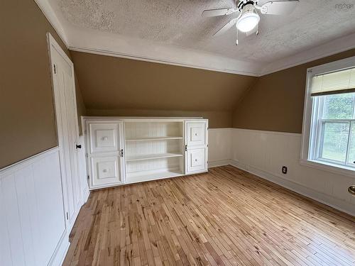 22 Hogg Lane, Sheet Harbour, NS - Indoor Photo Showing Other Room