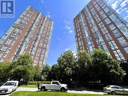 1810 - 5 CONCORDE PLACE Toronto, ON M3C 3M8