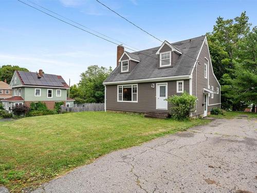 151 Sanborne Street  New Glasgow, NS B2H 1E9