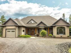 135 MICKELSON Drive E  Mcgregor/ Shuniah Towship, ON P7A 6N3
