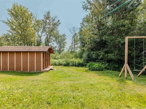 283 Carl Avenue E, Thunder Bay, ON - Outdoor