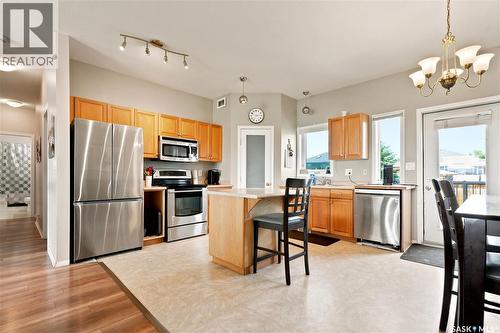 618 Deer Court, Warman, SK - Indoor Photo Showing Kitchen