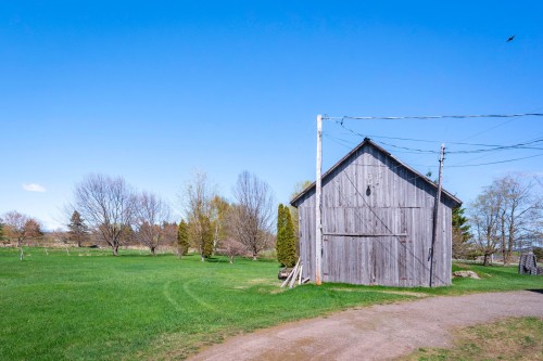 Garage - 241 Ch. Des Belles-Amours, L'Islet, QC - Outdoor