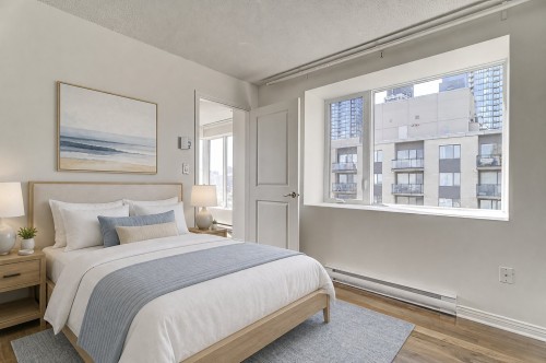 Bedroom - 2009-650 Rue Jean-D'Estrées, Montréal (Ville-Marie), QC - Indoor Photo Showing Bedroom