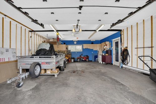 Garage - 14 Rue Henri, Saint-Esprit, QC - Indoor Photo Showing Garage