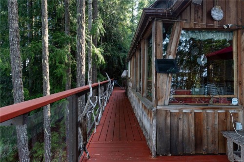 7 Baikie Dr, Campbell River, BC 