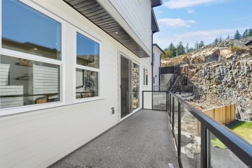 830 Blackbird Pl, Langford, BC - Outdoor With Exterior