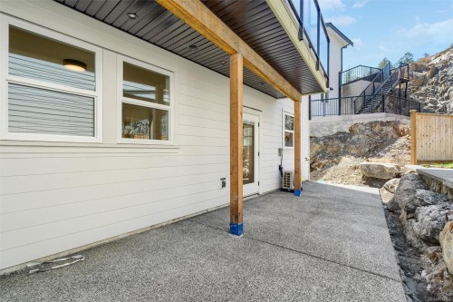 830 Blackbird Pl, Langford, BC - Outdoor With Exterior
