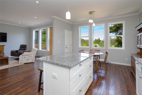 614 Cornerstone Close, Langford, BC 