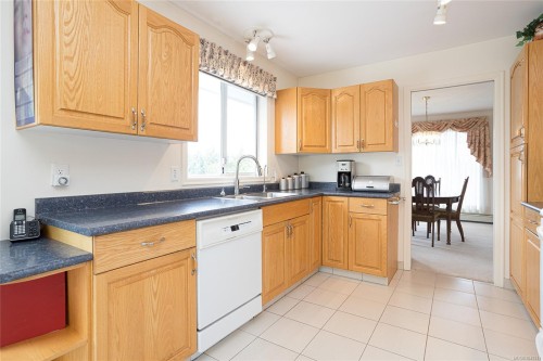 6113 Denali Dr, Duncan, BC 