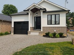 Lower-115 Chesley Street Hamilton, ON L9C 3V9