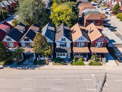 35 Sherman Avenue N, Hamilton, ON - Outdoor