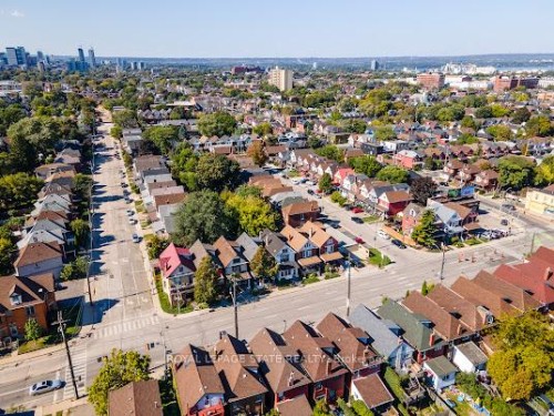 35 Sherman Avenue N, Hamilton, ON - Outdoor With View