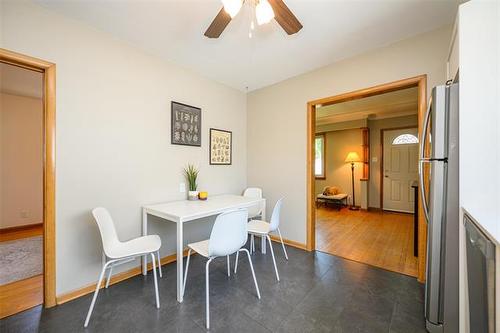 352 Belmont Ave, Winnipeg, MB - Indoor Photo Showing Dining Room