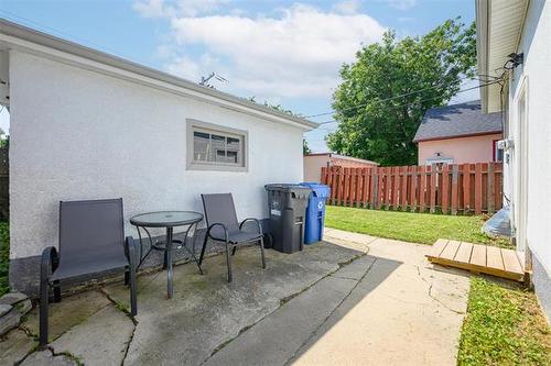 352 Belmont Ave, Winnipeg, MB - Outdoor With Exterior