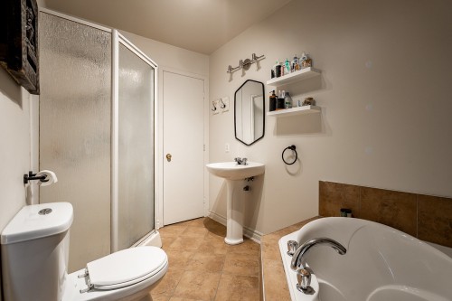 Salle de bains - 1-1000 Rue Melançon, Saint-Jérôme, QC - Indoor Photo Showing Bathroom