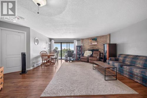 Digitally edited to remove clutter - 3E - 20 Ryder Drive, Mcdougall, ON - Indoor Photo Showing Other Room