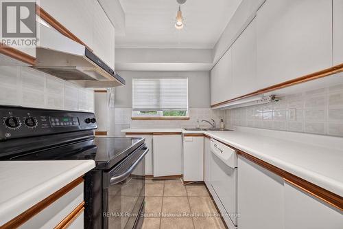 Digitally edited to remove clutter - 3E - 20 Ryder Drive, Mcdougall, ON - Indoor Photo Showing Kitchen