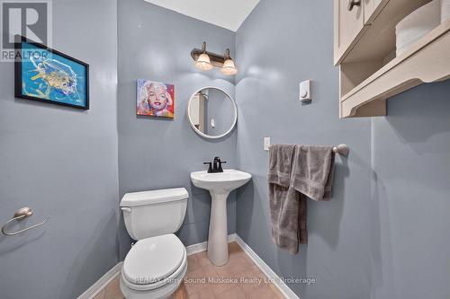 Digitally edited to remove clutter - 3E - 20 Ryder Drive, Mcdougall, ON - Indoor Photo Showing Bathroom