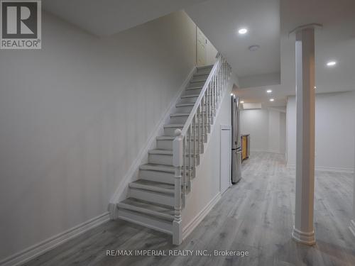 BSMT - 8 HARLEQUIN COURT , Richmond Hill, Ontario L4S 2K7 2