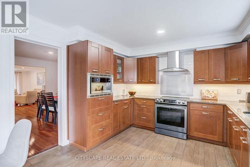 34 Highgate Drive, Markham, ON - Indoor Photo Showing Kitchen