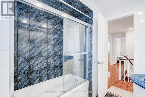 34 Highgate Drive, Markham, ON - Indoor Photo Showing Bathroom