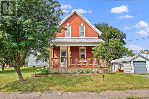11 GOULD STREET  Whitewater Region, ON K0J 1K0
