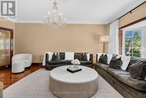 193 Codsell Avenue, Toronto, ON - Indoor Photo Showing Living Room
