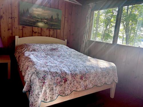 109 Henley Road, Labelle, NS - Indoor Photo Showing Bedroom