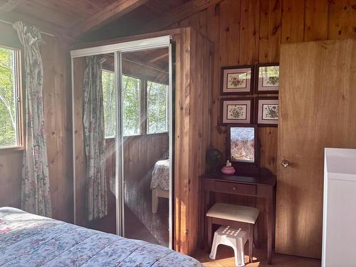 109 Henley Road, Labelle, NS - Indoor Photo Showing Bedroom