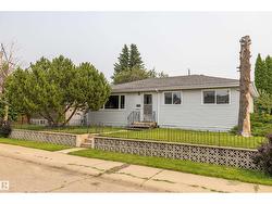 13207 77 ST NW Edmonton, AB T5C 1C8