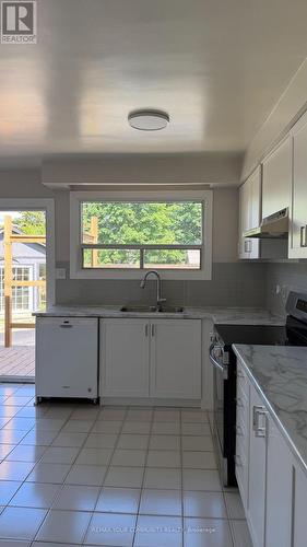 3796 Wyewood Road, Mississauga, ON - Indoor Photo Showing Kitchen With Double Sink
