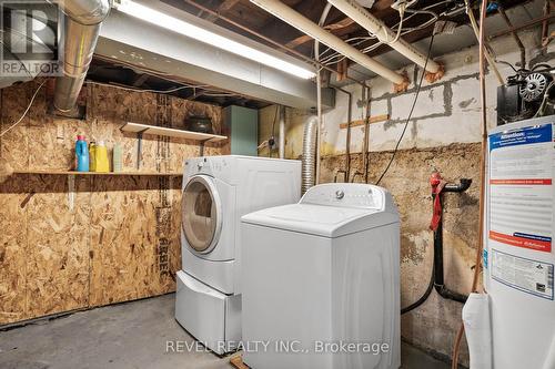 7 Maple Street, St. Thomas, ON - Indoor Photo Showing Laundry Room