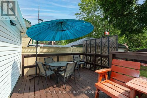 7 Maple Street, St. Thomas, ON - Outdoor With Deck Patio Veranda With Exterior