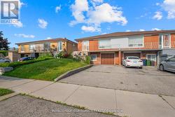 50 FELAN CRESCENT Toronto, ON M9V 3A3