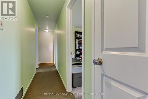 4229 Brandon Gate Drive, Mississauga, ON - Indoor Photo Showing Other Room